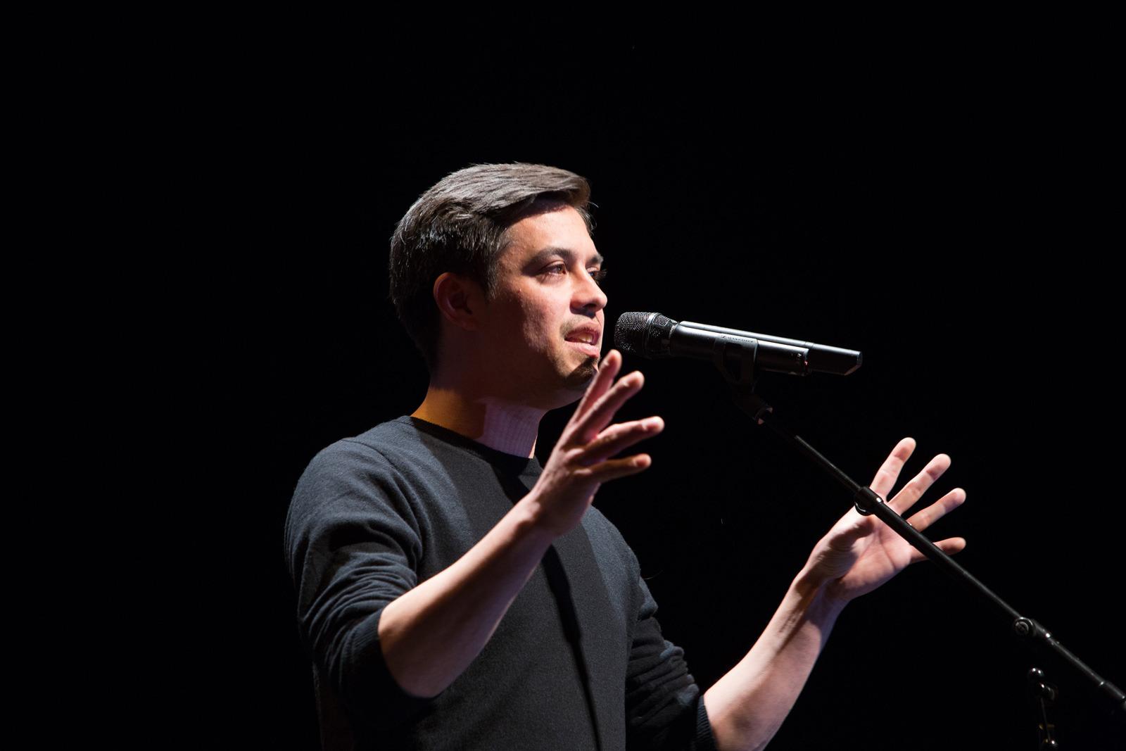 Poetry slam with Ken Yamamoto © Jan Brandes