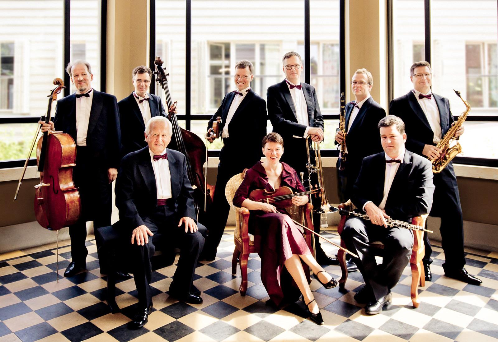 The salon orchestra Cappuccino © Anne Hornemann