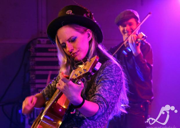 The musician Cynthia Nickschas © Mastaphoto