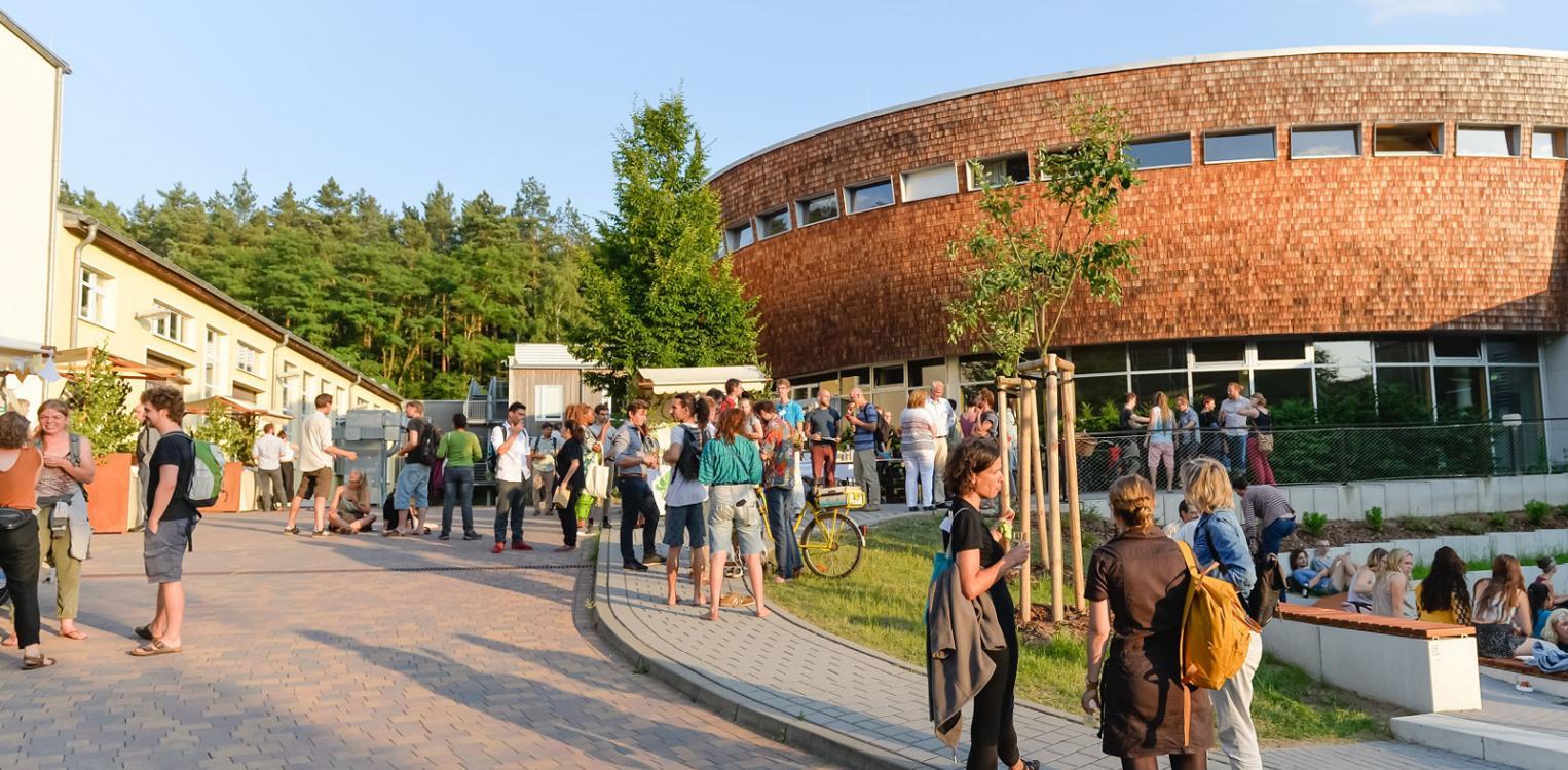 Wilhelm Pfeil Auditorium on the HNEE Forest Campus © HNEE/Ulrich Wessollek