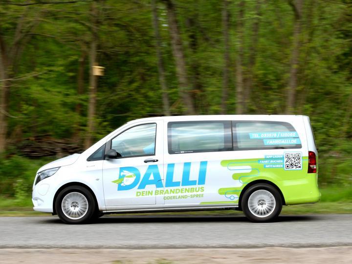 Minibus usługi pick-up Fahr Dalli