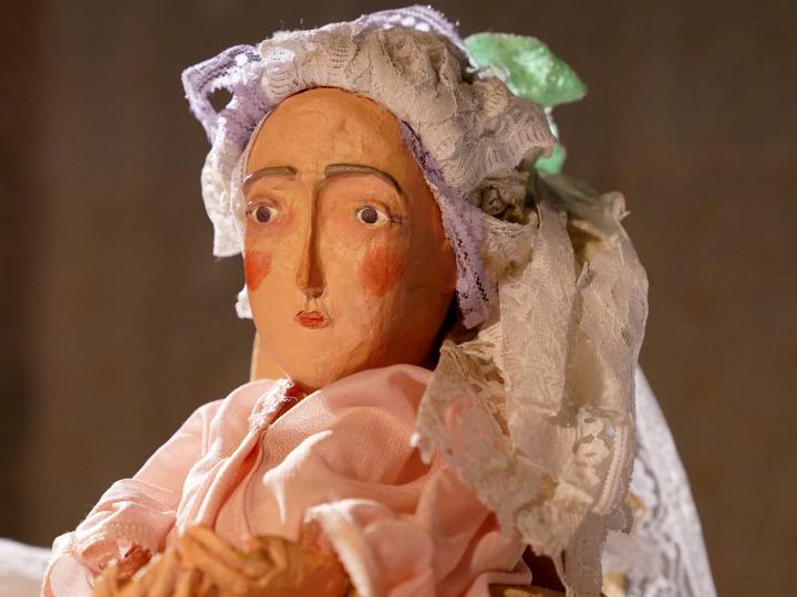 Puppenfigur aus dem Stück „Großmutters Heiliger Abend“ © Agata Orlowska