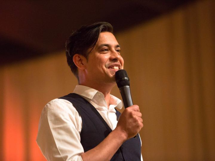 Ken Yamamoto at the poetry slam © Jan Brandes