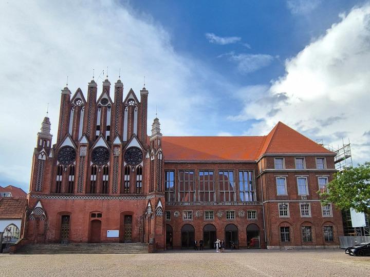 Historyczny ratusz miasta Frankfurt nad Odrą © Stadt Frankfurt (Oder)