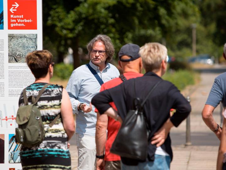 Gruppe bei einer Stadtführung © A. Kozlowski